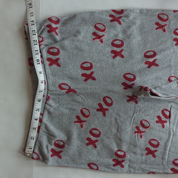 Two Piece Pajama Pant Set XO Hugs & Kisses MEDIUM Gray Red - Picture 14 of 16
